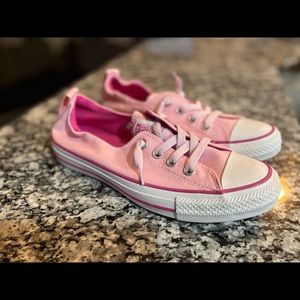 Pink converse